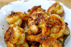 Delectable Datil Salsa Shrimp in a bowl